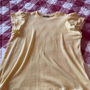 Pink Clover Sunny Yellow Short Sleeve Top